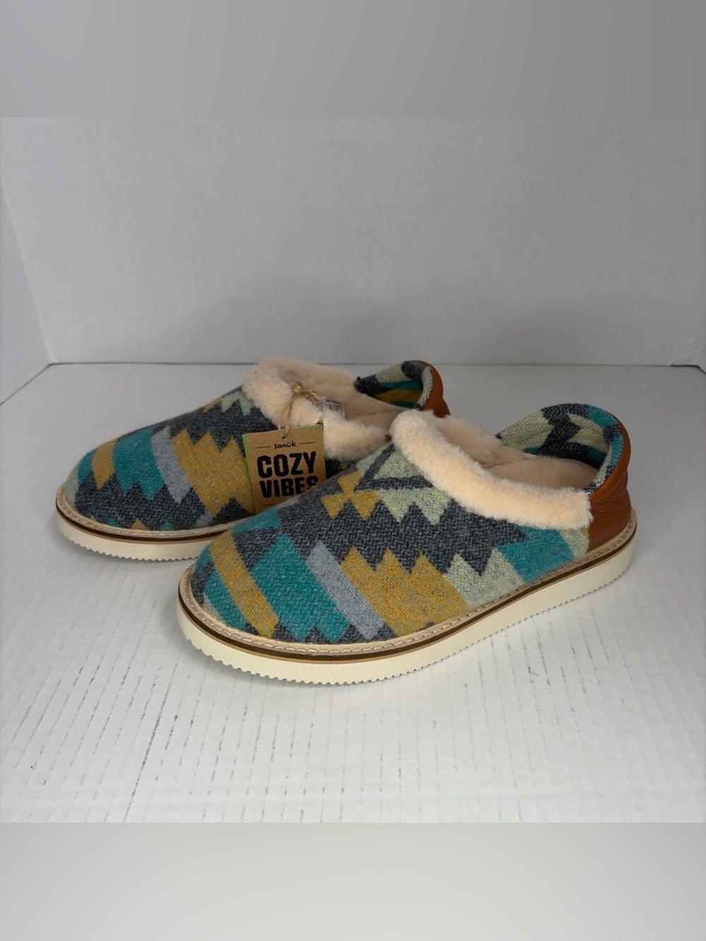 Sanuk Kids Cozy Vibes Slip-On Slippers in Teal, Mustard & Gray